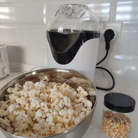 New Modern 3brm 5 Min Walk-to Paceville Nightlife Nearby