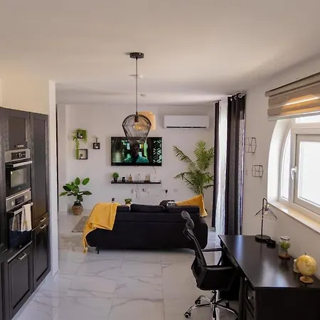 New Modern 3brm 5 Min Walk-to Paceville Nightlife Nearby * Is-Swieqi